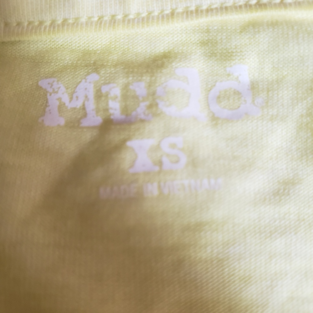 Shirt - Picture 2 of 2